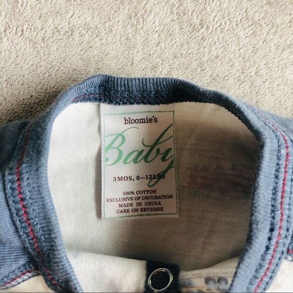 Bloomies Baby Jersey Cut Train Footed Onesie - Picture 5 of 6